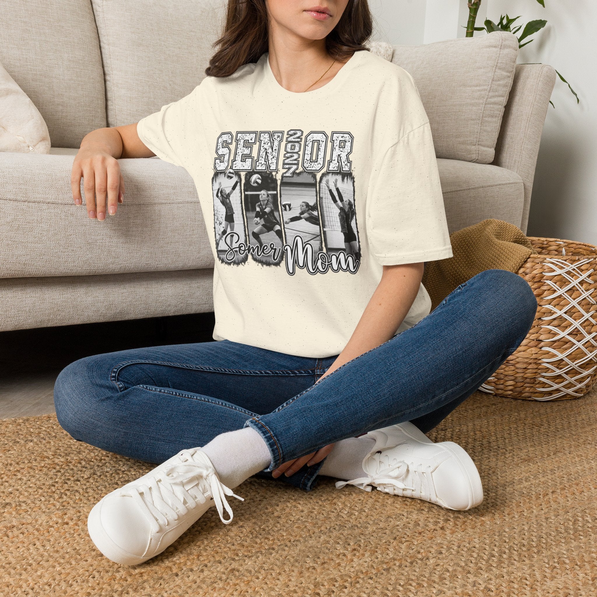 Senior Volleyball Mom T‑Shirt Personalized Photos and Name
