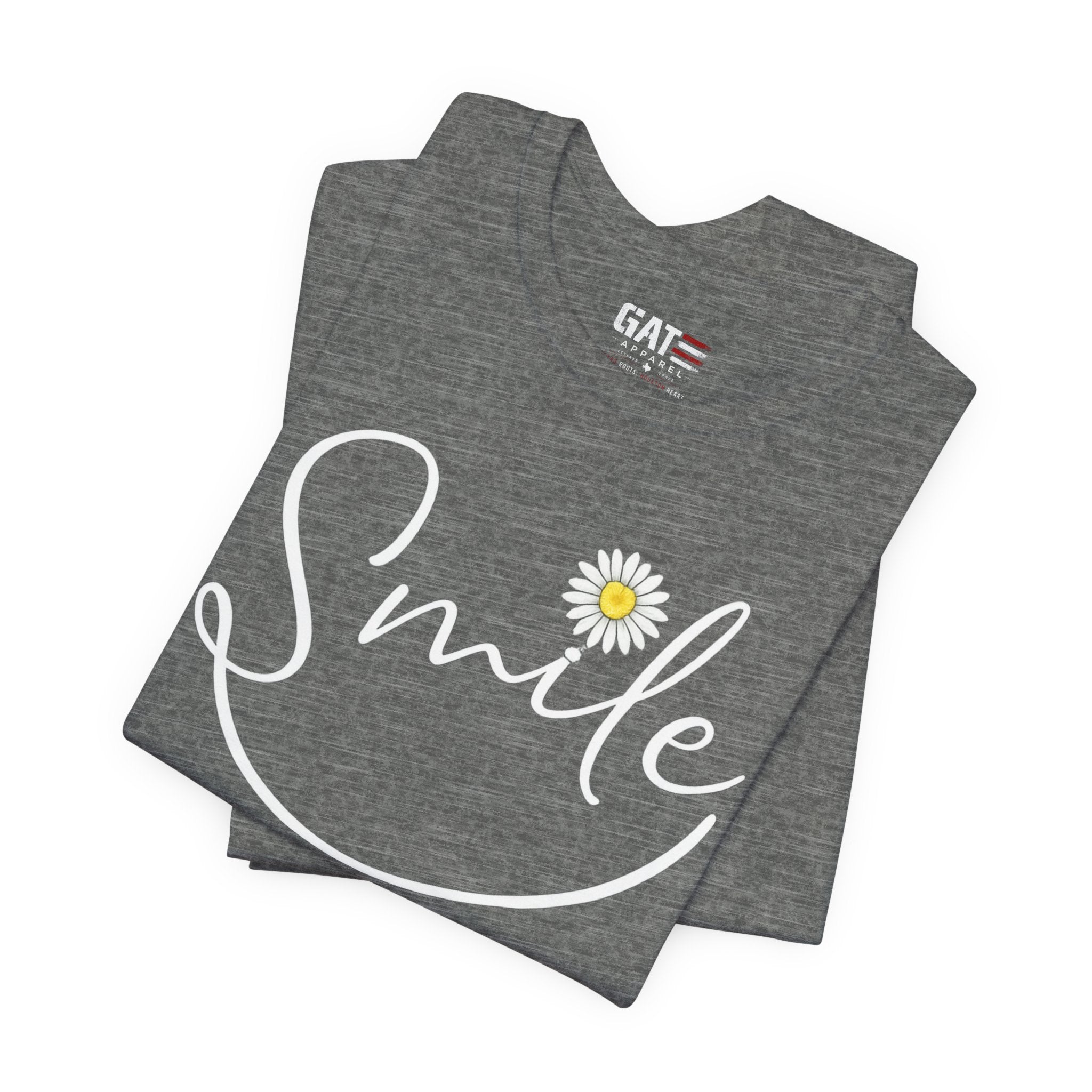 Smile Daisy Tee — Women's Floral Graphic T-Shirt