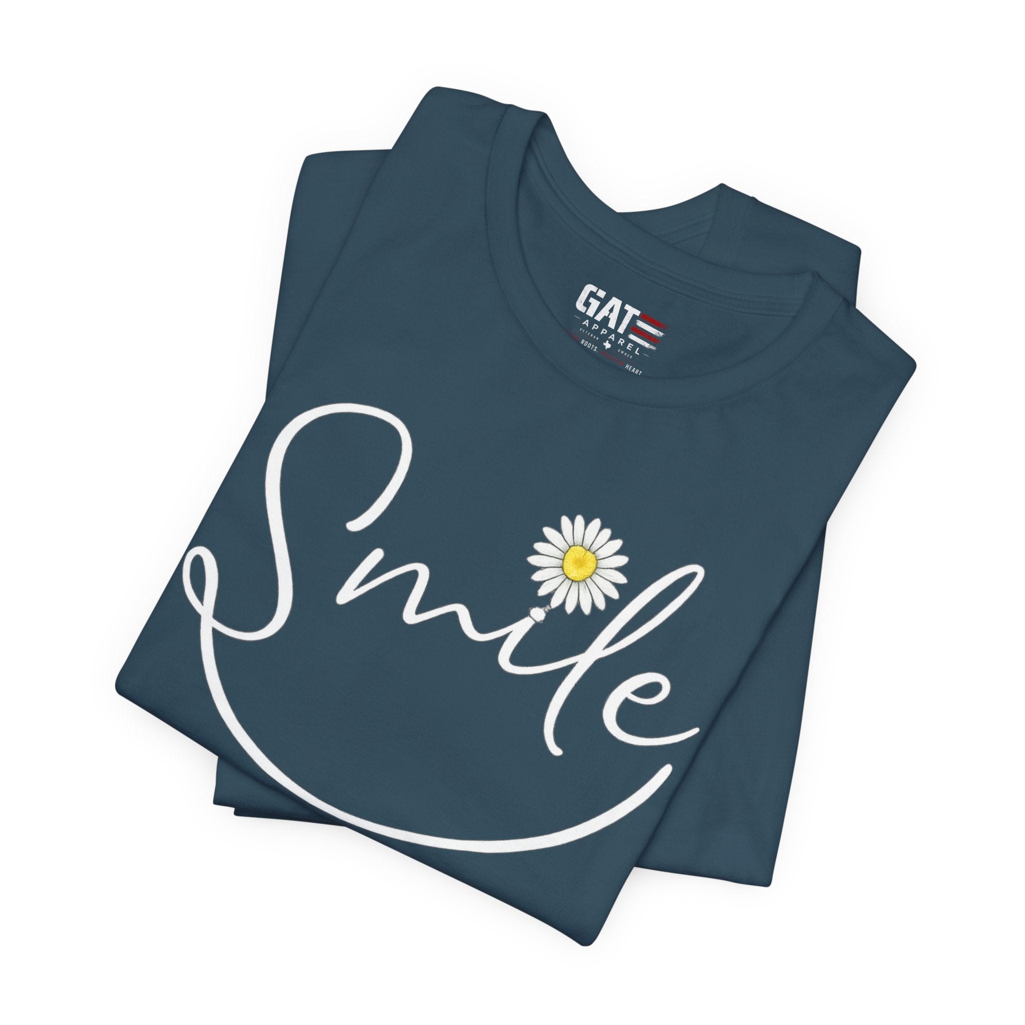 Smile Daisy Tee — Women's Floral Graphic T-Shirt